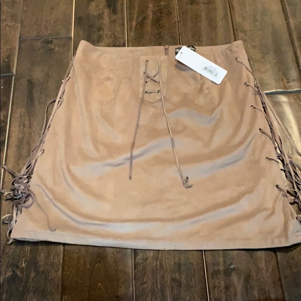 Tan fringe skirt country NWT sz small